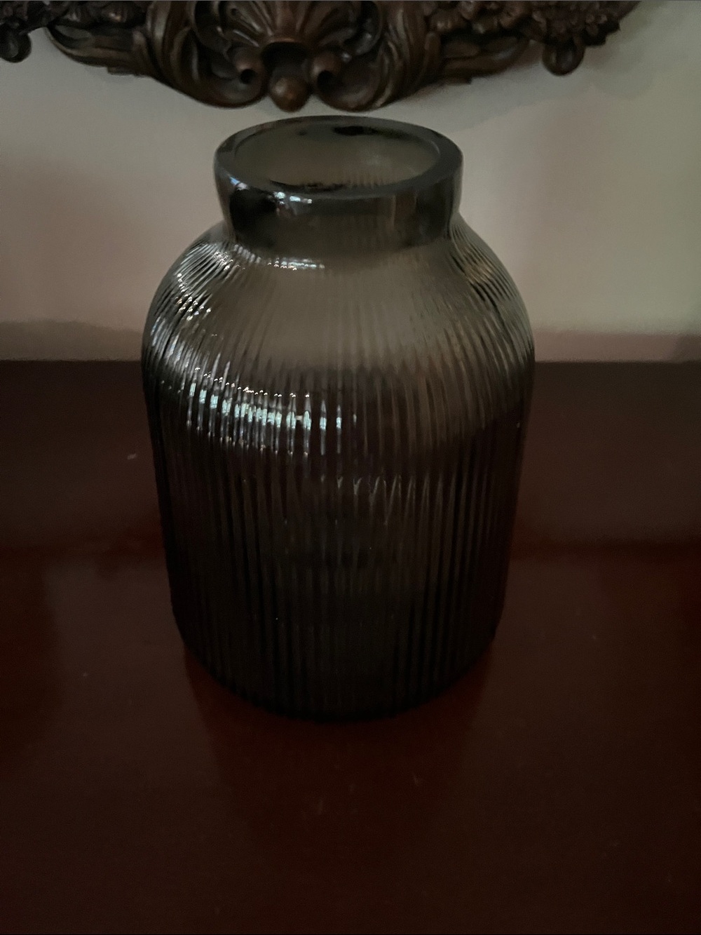 Black Ribbed Vase - Picture 3 of 4